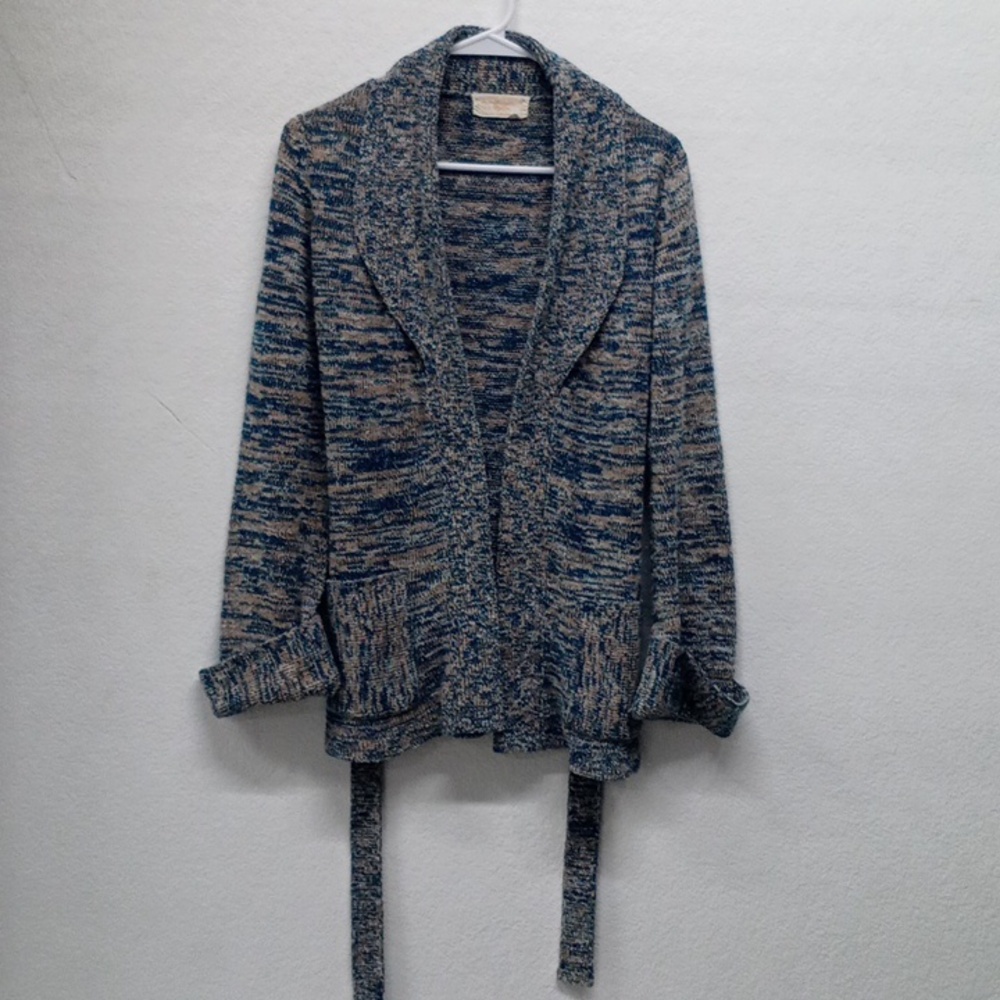 Handloomed 70s-80s Women's Blue and Tan Cardigan Sweater With Tie Strap String